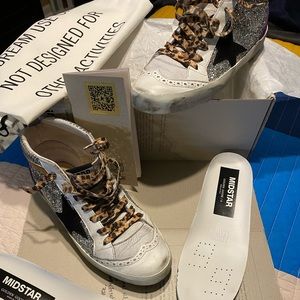 SOLD!!! Sz. 37 Golden Goose Midstars